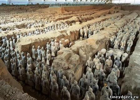 армия, сопровождающая в загробный мир первого китайского императора